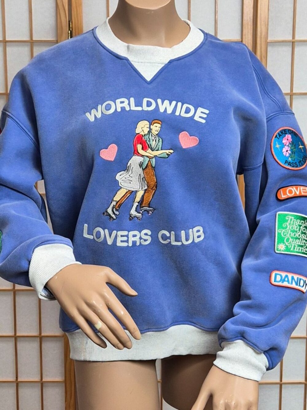 Dandy Worldwide blue Lovers Club sweatshirt EUC size Medium